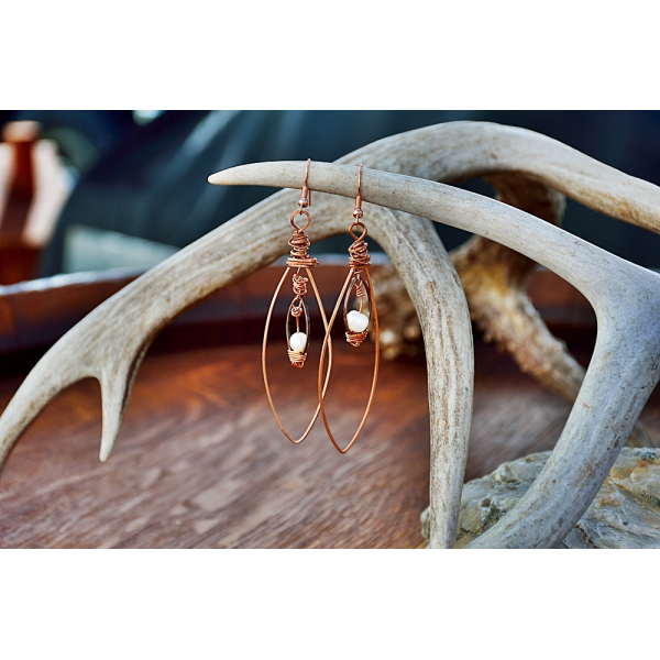 Antique copper center