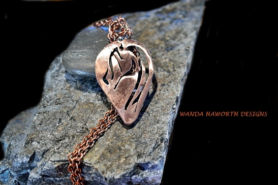 copper_horse_y_necklace_3.jpg