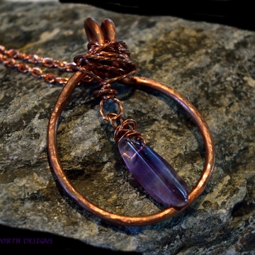 amethyst_and_copper_pendant_1.jpg
