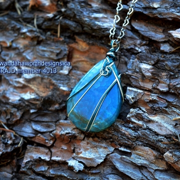 blue_agate_pendant_1.jpg